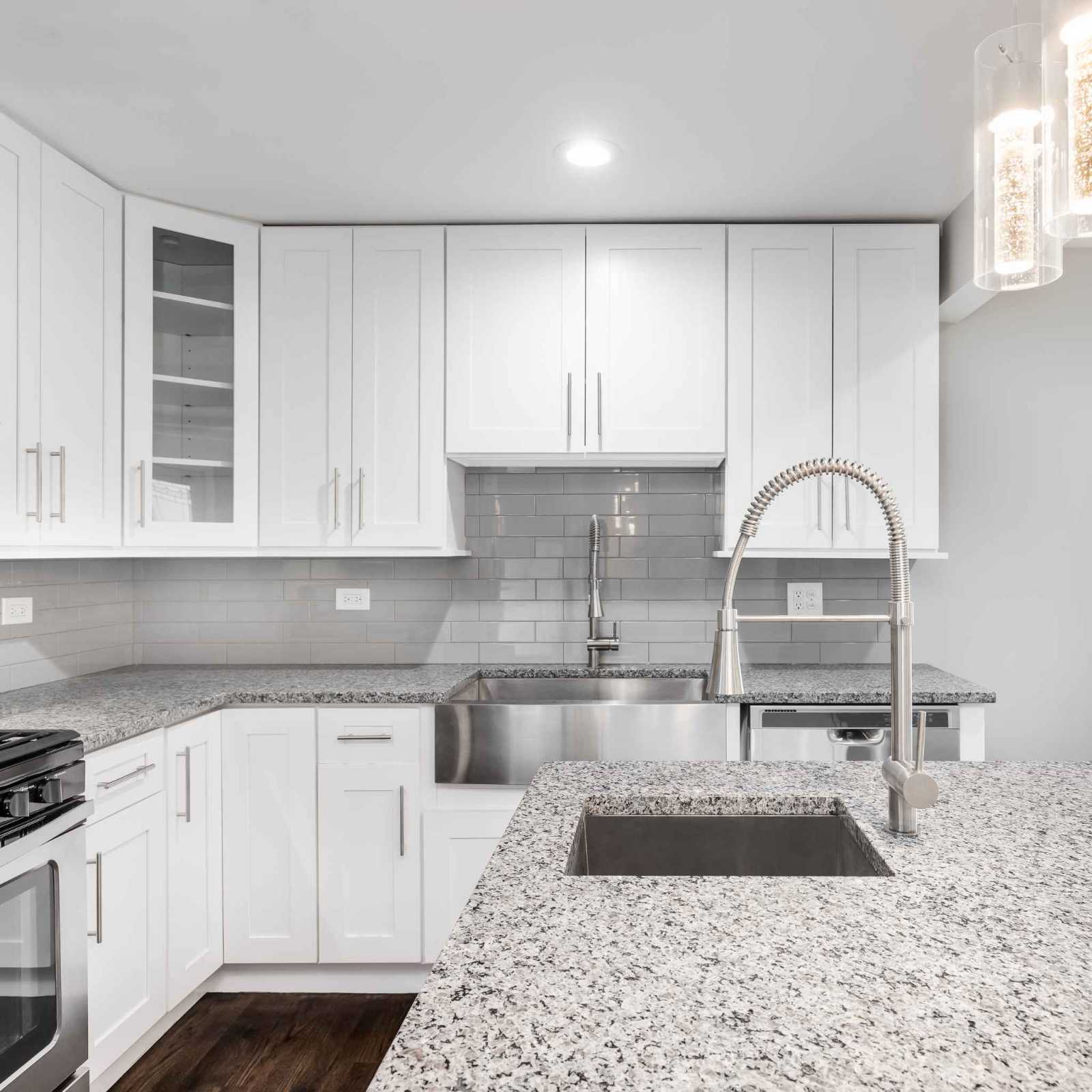 Bancadas em Granito e Quartzo